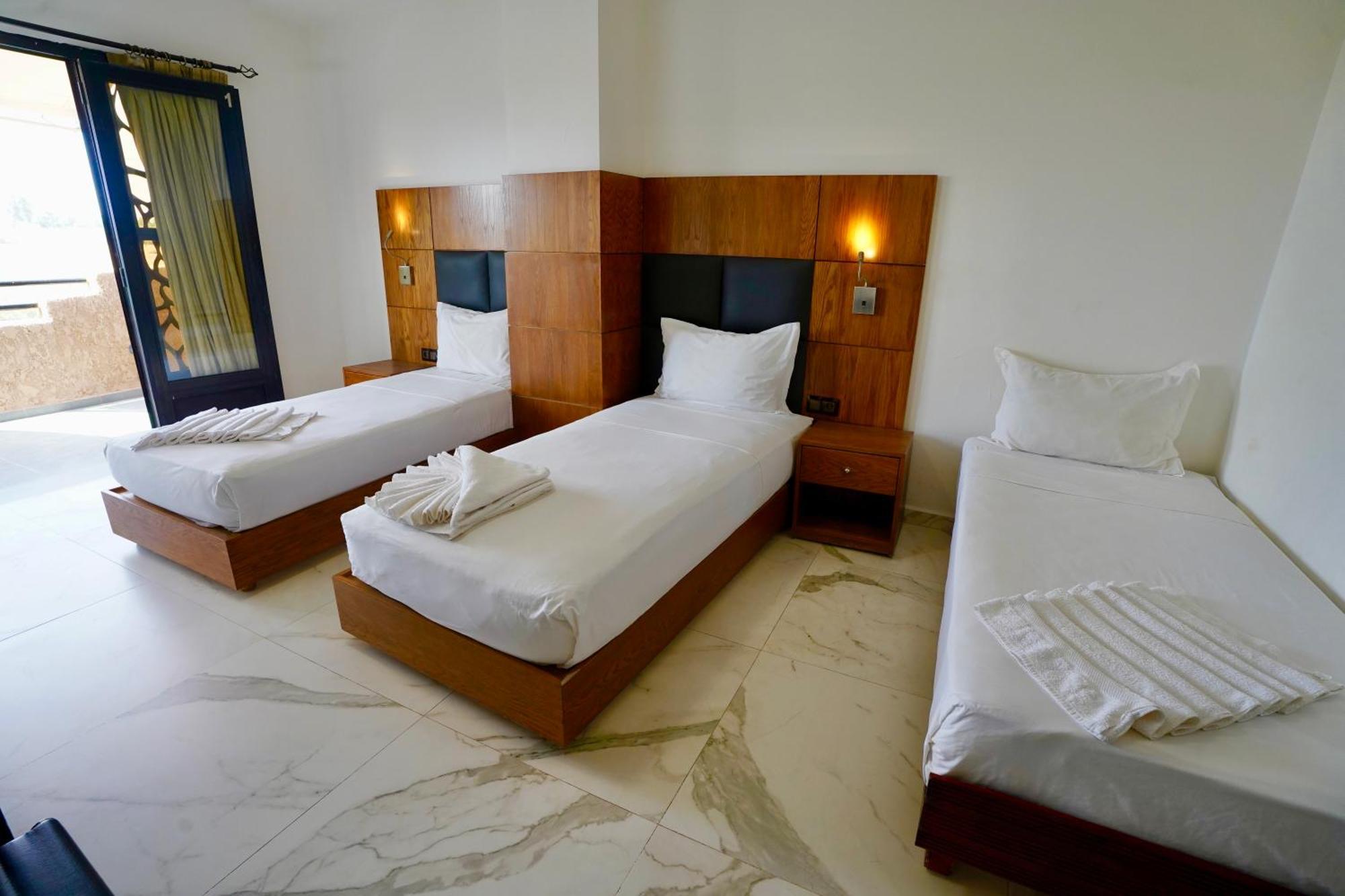 El Harkat Ourika Camp Suites Hotel & Resort المظهر الخارجي الصورة